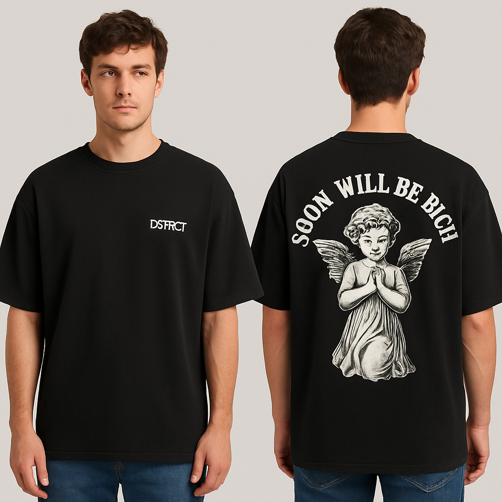 Camiseta oversize hombre con logo en pequeño DSTRCT 15 por delante y un ángel con soon will be rich por detrás
Camiseta oversize hombre con logo en pequeño DSTRCT 15 por delante y un ángel con soon will be rich por detrás
, streetwear style, show front and back